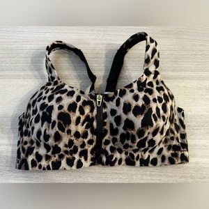 Victoria’s Secret | Knockout Exercise Sports Bra Leopard Print 34D/ D75